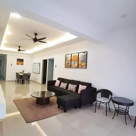 Ulike Homestay-3Room-4 King Size Bed-The Venus Sitiawan Exterior photo